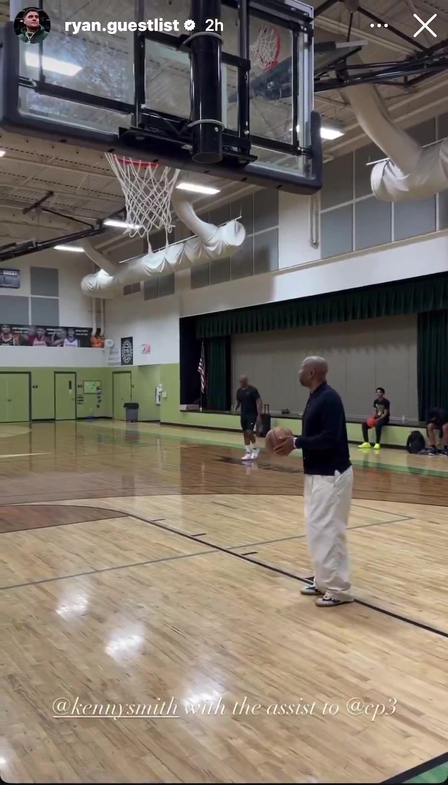 500彩票-还能看到老炮上场吗？40岁保罗今天在训练中空接挂筐暴扣