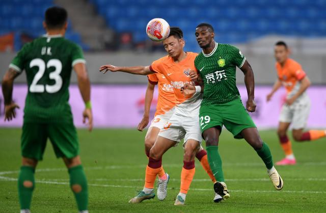 500万网彩票-【中超】于大宝染红曹永竞破门 海牛逼平10人国安