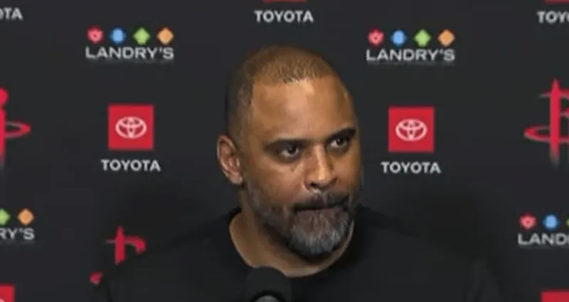 乌度卡:虽然活塞第4节打出一波反击,但我们保持冷静顶住了